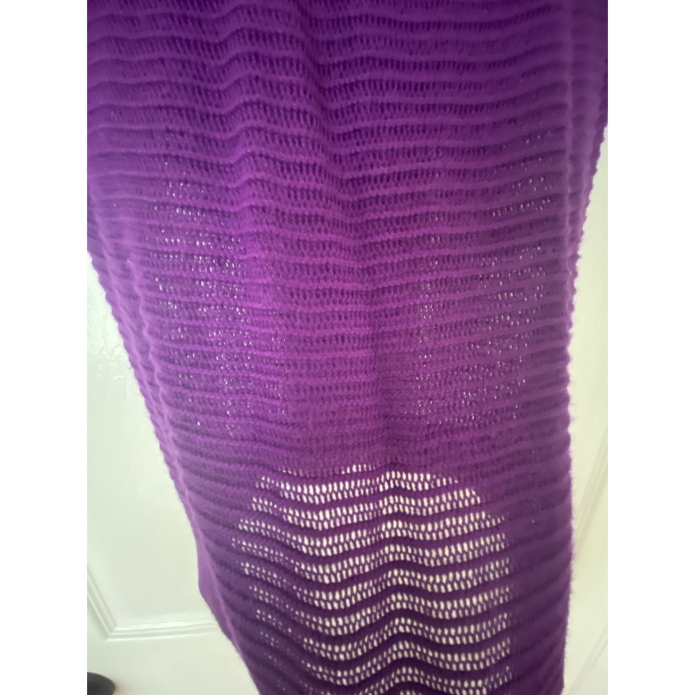 Express Netted Top - Picture 3 of 4